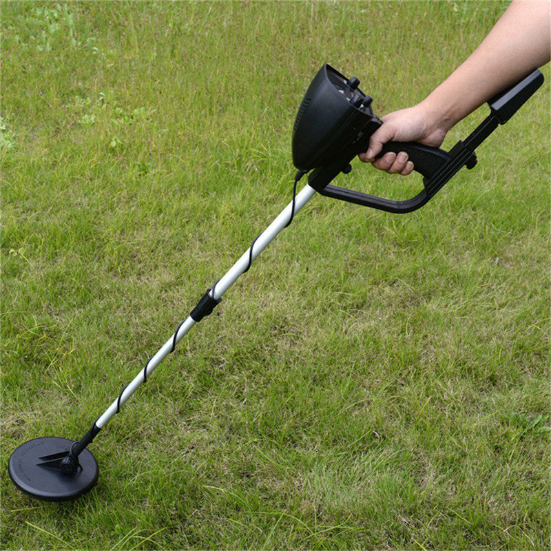 Underground Metal Detector – High-Sensitivity Treasure Hunting Tool with LCD Display