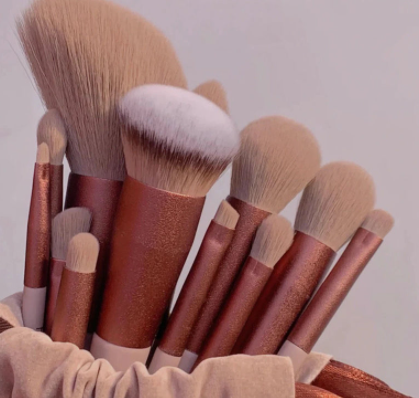 13-Piece Professional Makeup Brush Set - Foundation, Blush, Eyeshadow & Highlighter Brushes