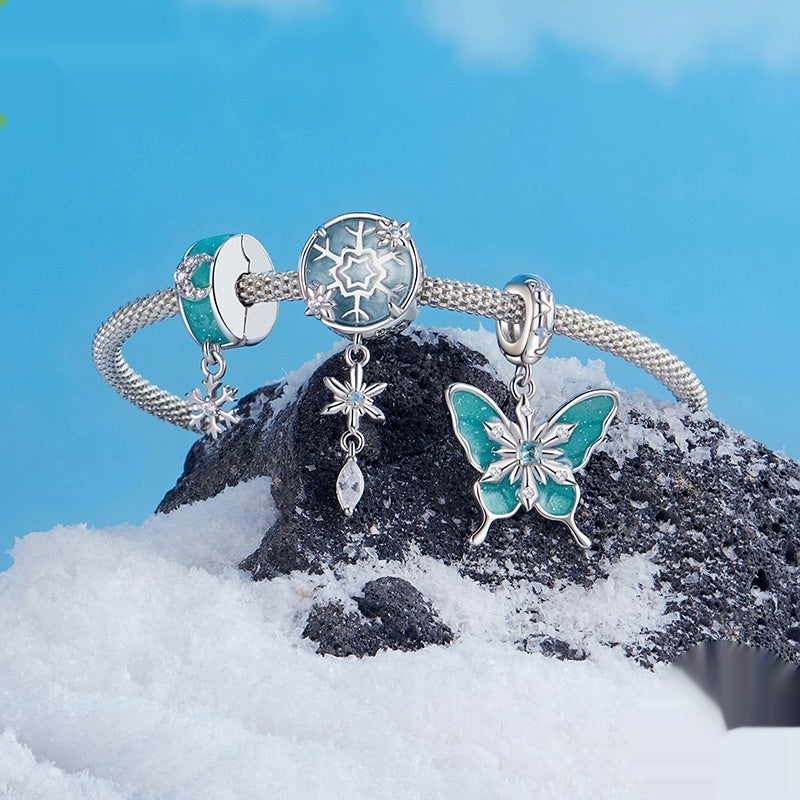Silver Snowflake Beaded Bracelet