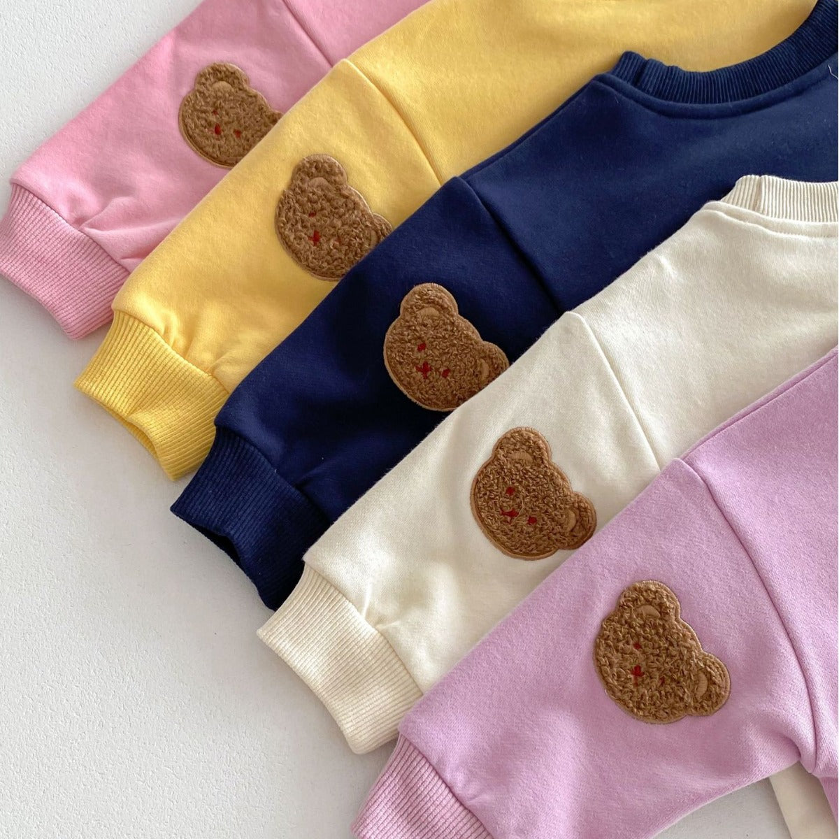 Long-Sleeve Bear Pullover Sweater Suit - Cozy Two-Piece Outfit for Babies & Toddlers