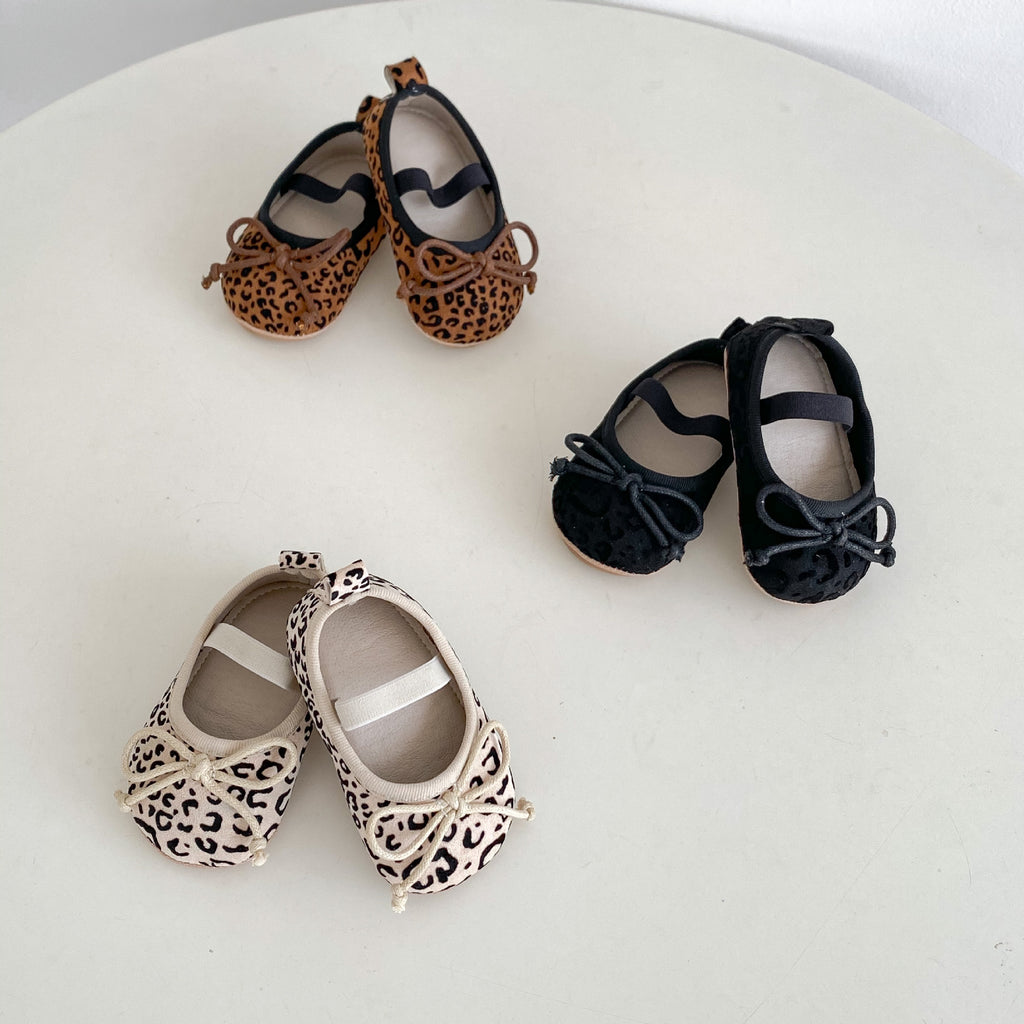 Spring & Autumn Baby Girl Toddler Shoes - Soft Bottom Leopard Print with Bow Design