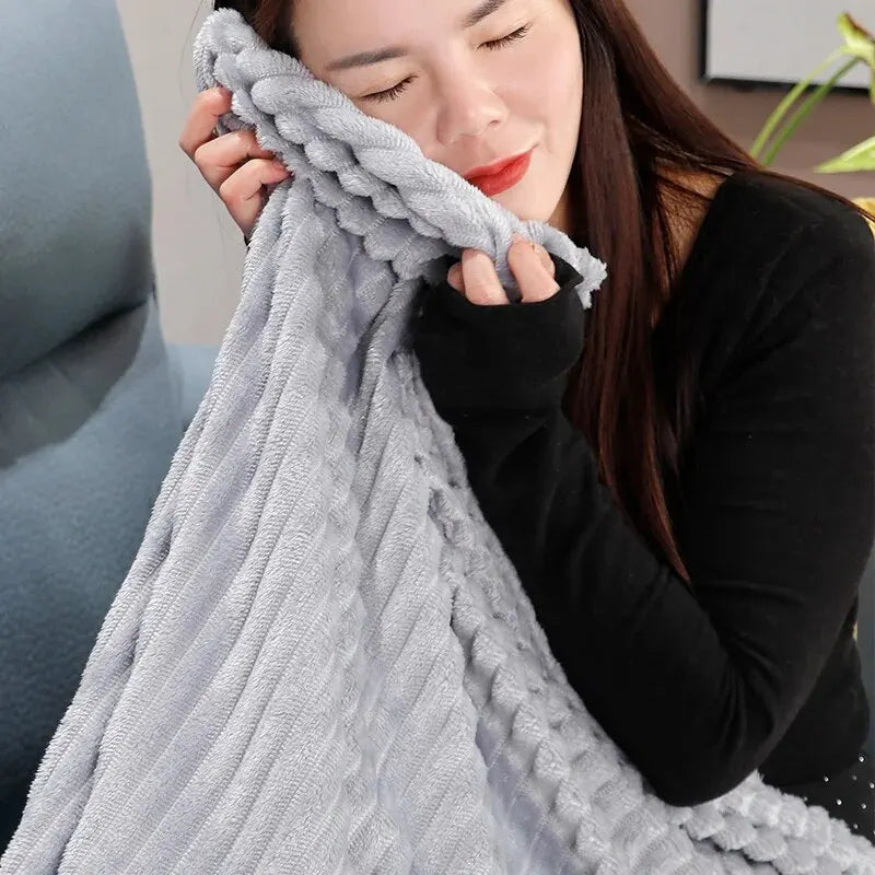 70x100cm Ultra-Soft Milk Velvet Blanket - Cozy Coral Fleece for Dorms, Sofas, Naps & Air-Conditioned Rooms