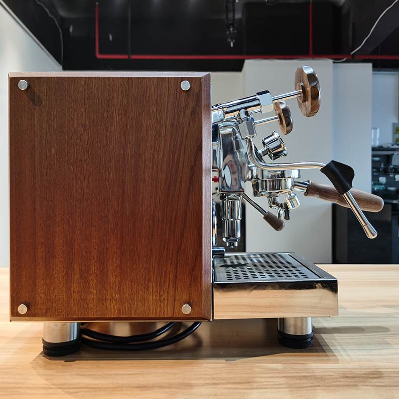 Semi-Automatic Commercial Italian Coffee Machine - Handcrafted Espresso Maker