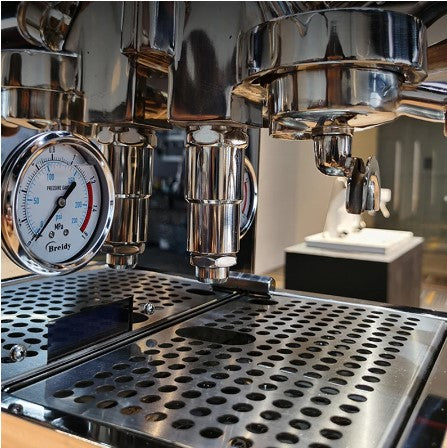 Semi-Automatic Commercial Italian Coffee Machine - Handcrafted Espresso Maker